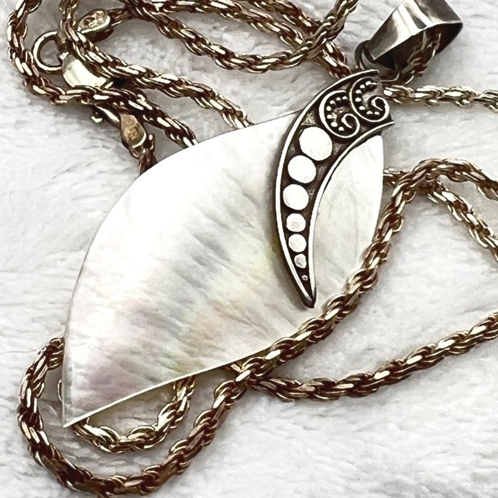 Vintage Sterling Silver MOP Necklace Mother of Pearl Rope Chain AGI Bali 18"